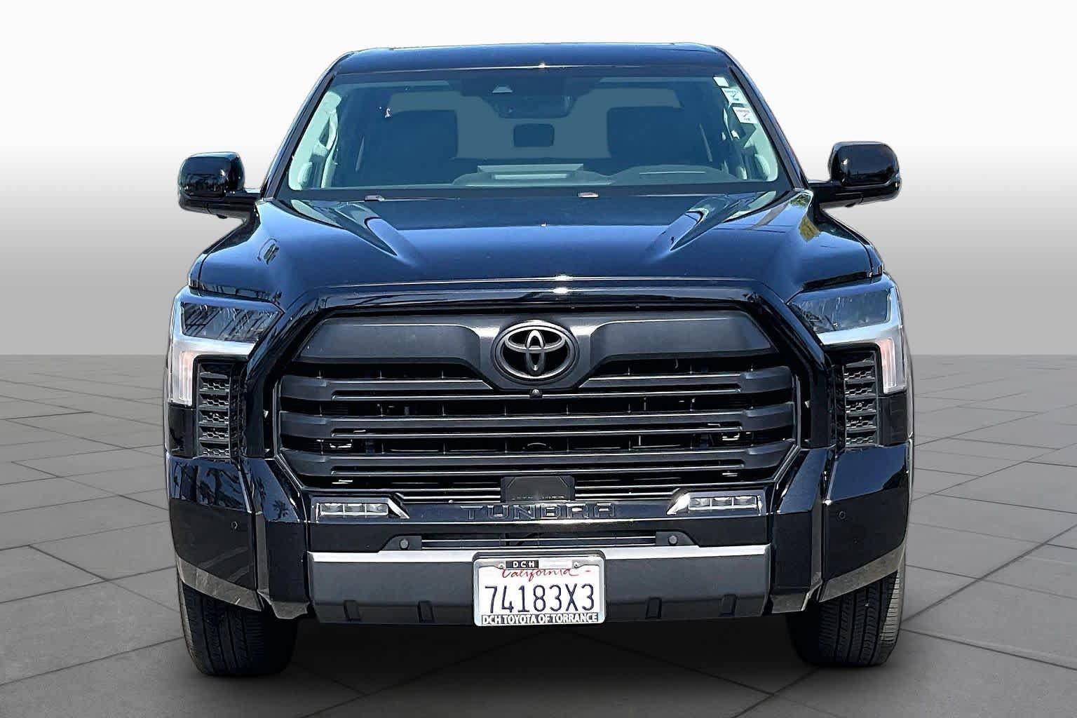 Used 2024 Toyota Tundra Limited AWD/4WD image 3