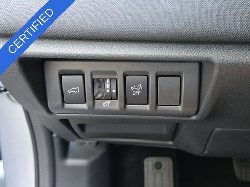 Used 2025 Subaru Outback Premium AWD/4WD image 25