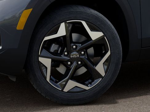New 2026 Kia Seltos EX FWD image 9