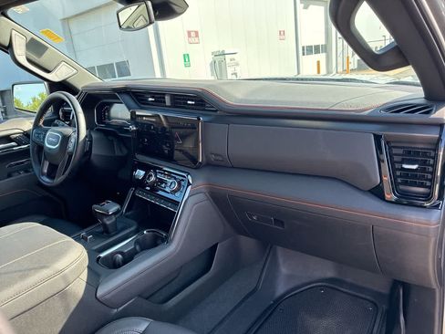 Used 2025 GMC Sierra 1500 AT4 AWD/4WD image 29