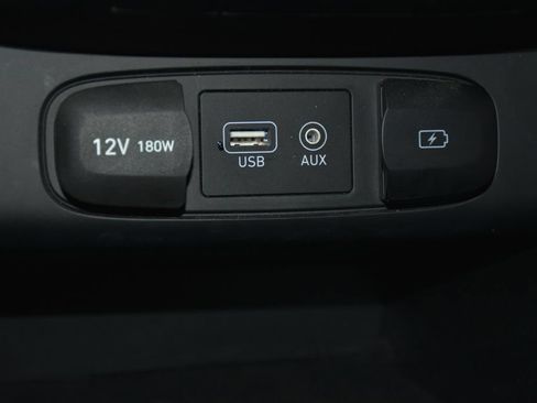 Used 2019 Hyundai Veloster 2.0 FWD image 22