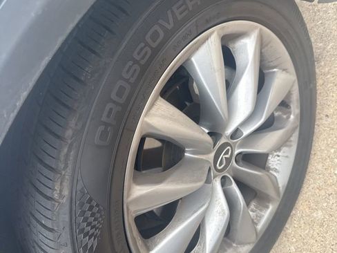 Used 2022 INFINITI QX50 Luxe FWD image 19
