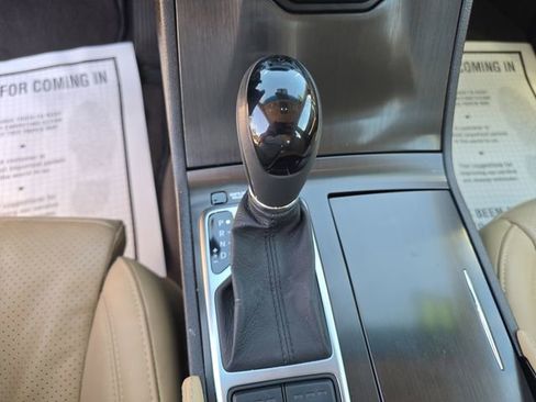 Used 2017 Hyundai Azera image 19