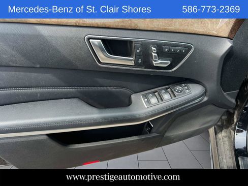 Used 2016 Mercedes-Benz E 350 4MATIC Sedan image 18