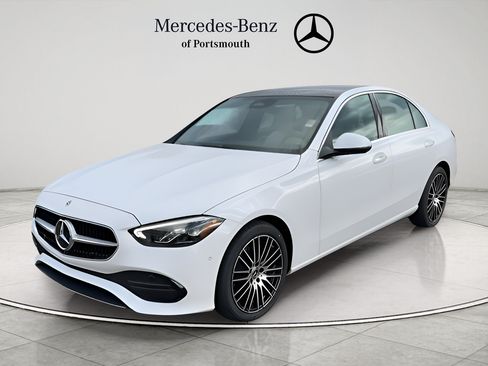 Used 2026 Mercedes-Benz C 300 4MATIC Sedan image 4