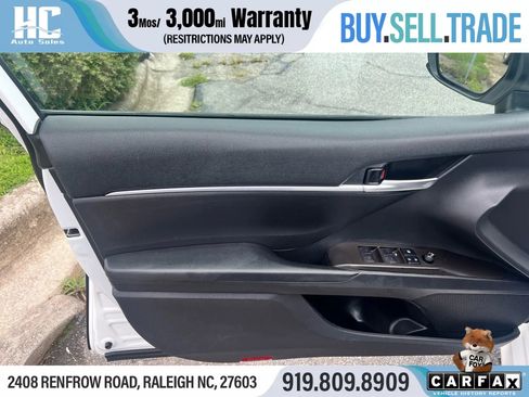 Used 2021 Toyota Camry SE image 14