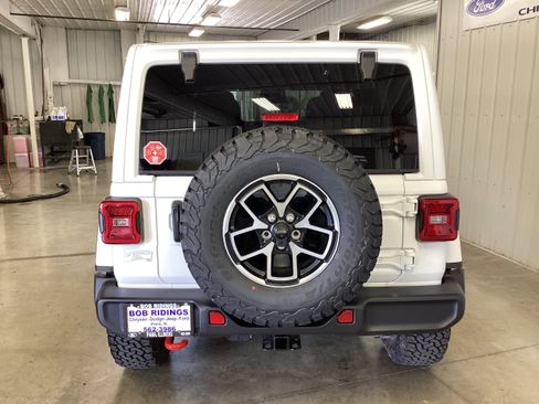 New 2026 Jeep Wrangler Unlimited Rubicon AWD/4WD image 4