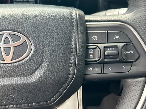 New 2026 Toyota 4Runner TRD Off-Road Premium AWD/4WD image 28