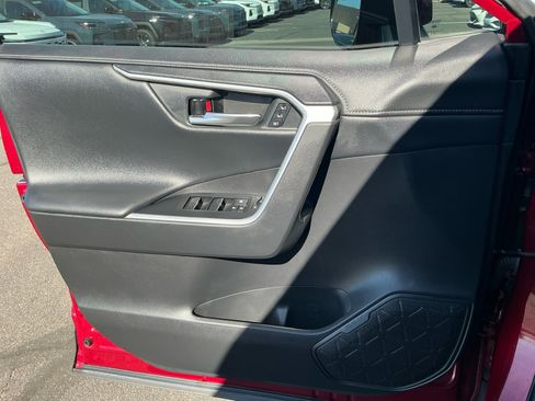 Certified 2021 Toyota RAV4 Limited FWD image 12