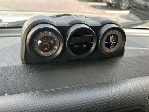 Used 2014 Toyota FJ Cruiser 4WD w/ Convenience Package image 10