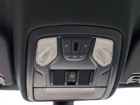 Used 2021 RAM 1500 Big Horn RWD image 22