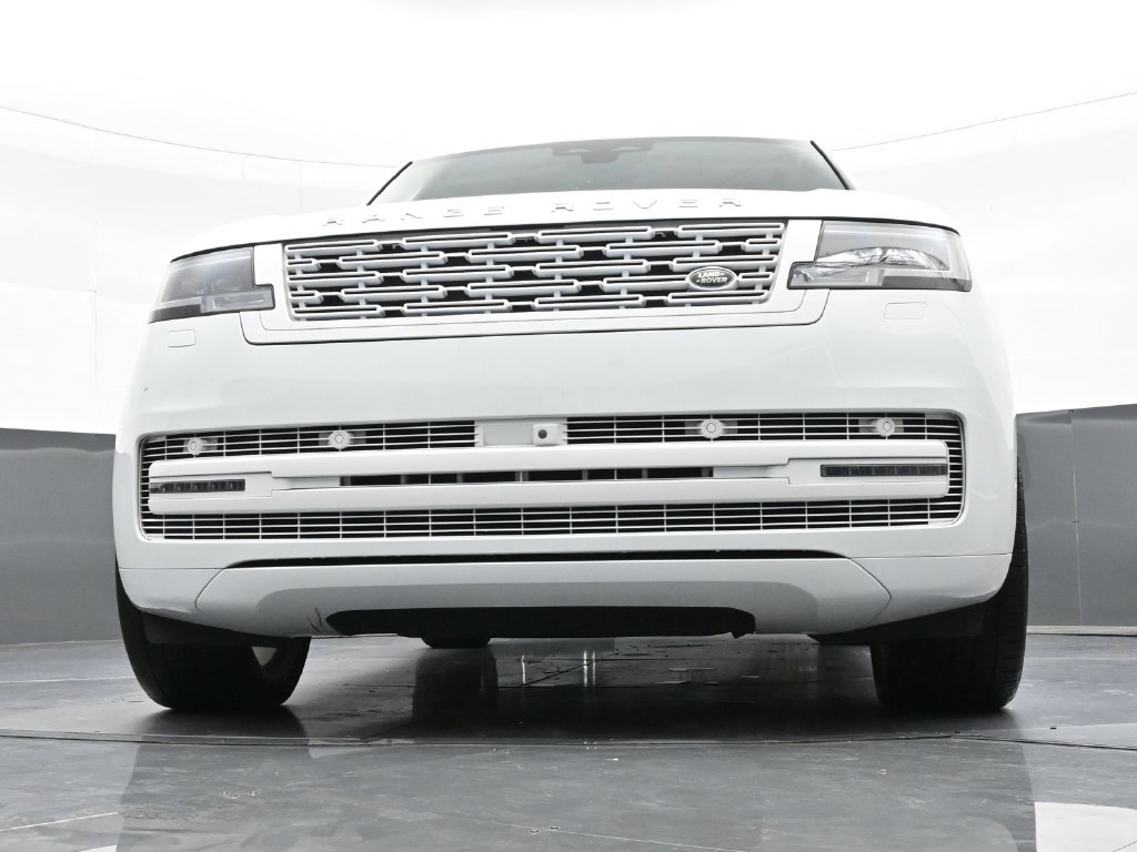 Used 2024 Land Rover Range Rover Long Wheelbase SE AWD/4WD image 30