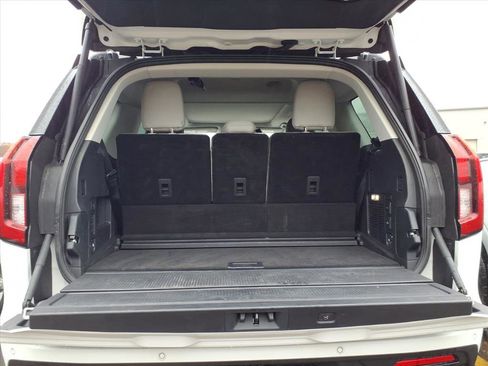 Used 2025 Ford Expedition Active image 11