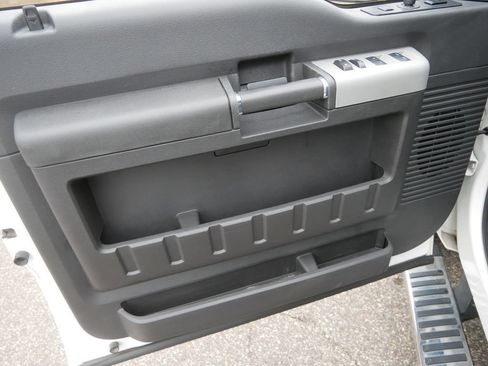 Used 2015 Ford F350 Lariat w/ Chrome Package AWD/4WD image 16