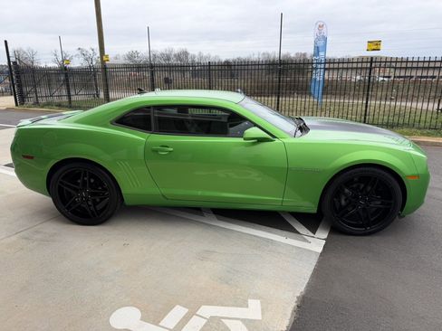 Used 2010 Chevrolet Camaro LT image 7