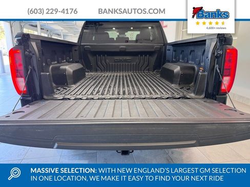 Certified 2024 GMC Sierra 1500 Elevation w/ LPO, Elevation Black Package AWD/4WD image 8