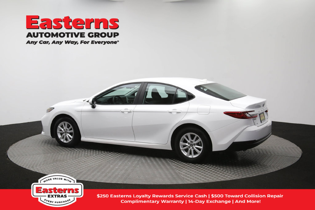 Used 2025 Toyota Camry LE FWD image 61