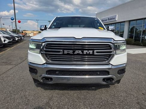 Used 2023 RAM 1500 Laramie AWD/4WD image 2