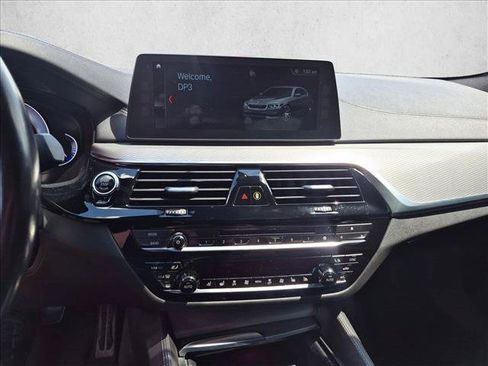 Used 2018 BMW M550i xDrive AWD/4WD image 8