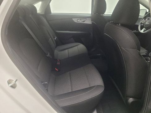 Used 2023 Kia Forte LXS image 19