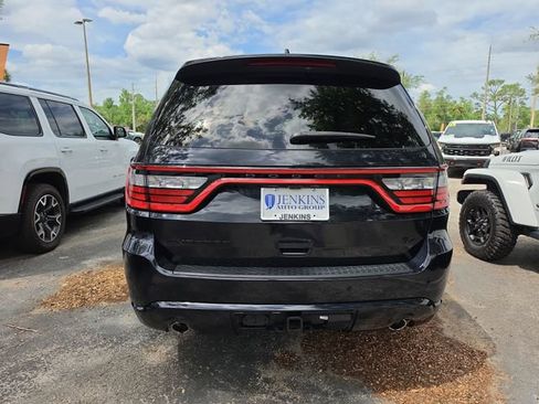 Certified 2024 Dodge Durango R/T RWD image 4