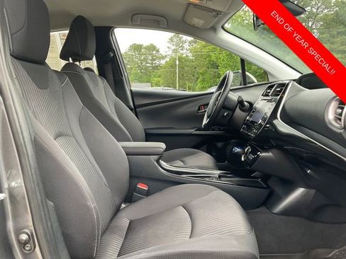 Used 2022 Toyota Prius Prime LE image 13