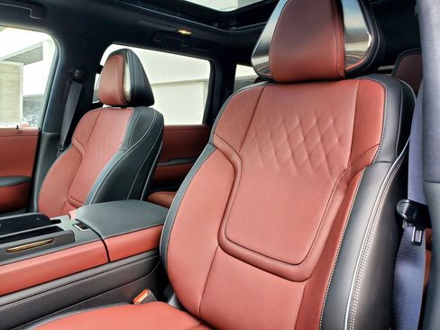 New 2025 INFINITI QX80 Autograph AWD/4WD image 17