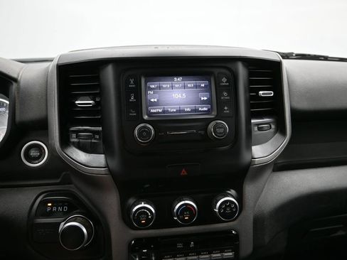 Used 2021 RAM 2500 Tradesman w/ Chrome Appearance Group image 16