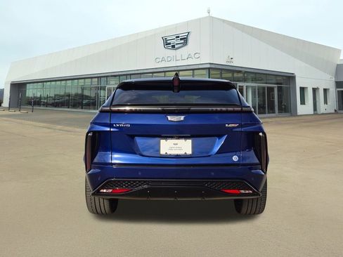 Certified 2026 Cadillac Lyriq V image 5