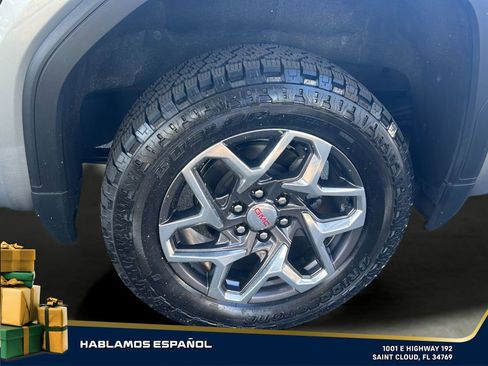 Used 2023 GMC Sierra 1500 SLT image 31