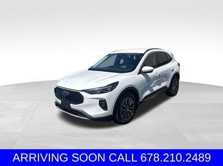 Used 2023 Ford Escape SE w/ PHEV Premium Package FWD video 1