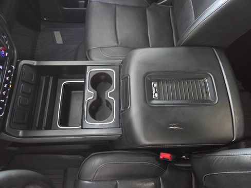 Used 2018 Chevrolet Silverado 1500 LTZ Z71 w/ LTZ Plus Package image 19