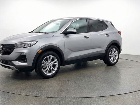 Used 2025 Buick Encore GX Preferred image 3