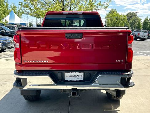 Used 2022 Chevrolet Silverado 3500 LTZ w/ LTZ Plus Package image 13