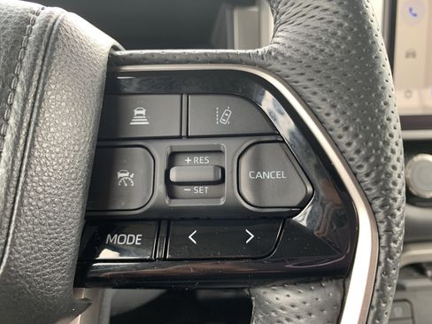 Used 2024 Toyota Sequoia Limited AWD/4WD image 20