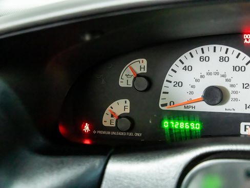 Used 2000 Ford F150 Lightning image 84