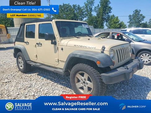 Used 2011 Jeep Wrangler Unlimited Rubicon w/ Connectivity Group AWD/4WD image 5