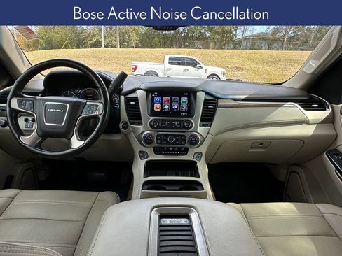 Used 2020 GMC Yukon XL Denali image 11