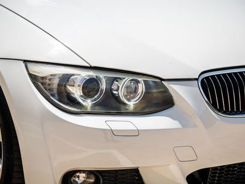 Used 2011 BMW 328i xDrive Coupe AWD/4WD image 43