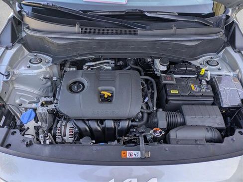 Used 2024 Kia Seltos EX image 21