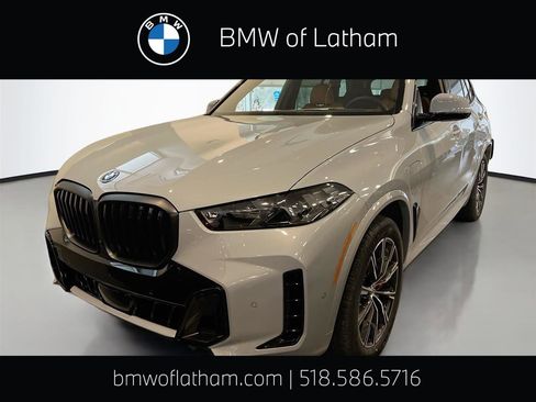 New 2026 BMW X5 xDrive50e w/ Executive Package image 1