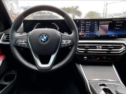 Used 2023 BMW 330i Sedan w/ Driving Assistance Package image 6