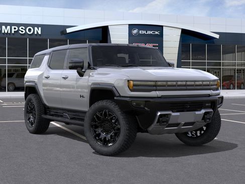 New 2026 GMC Hummer EV SUV w/ LPO, Dark Essentials Package image 34