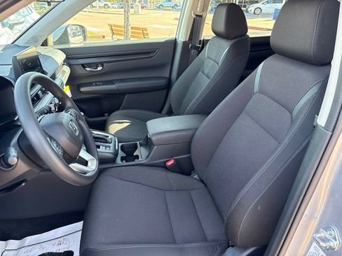 Certified 2026 Honda CR-V EX image 5