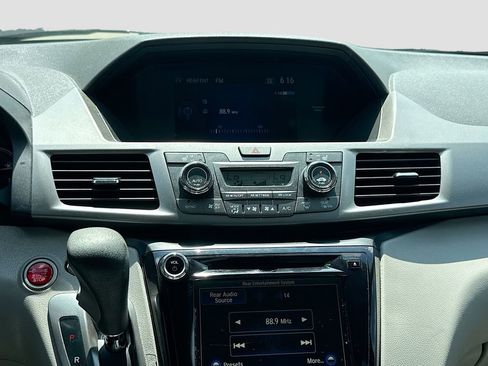 Used 2016 Honda Odyssey EX-L image 15