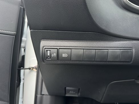 Used 2023 Toyota Corolla XSE image 15