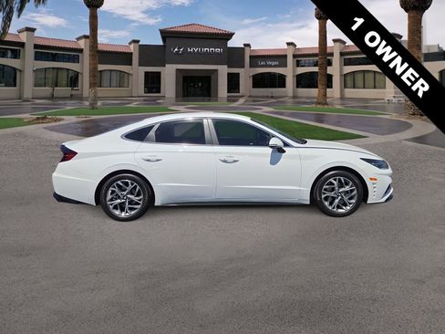 Certified 2023 Hyundai Sonata SEL FWD image 9
