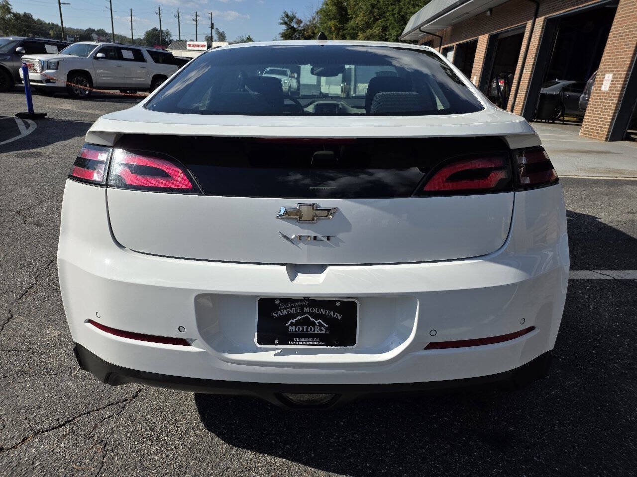 Used 2013 Chevrolet Volt w/ Enhanced Safety Package 2 FWD image 5