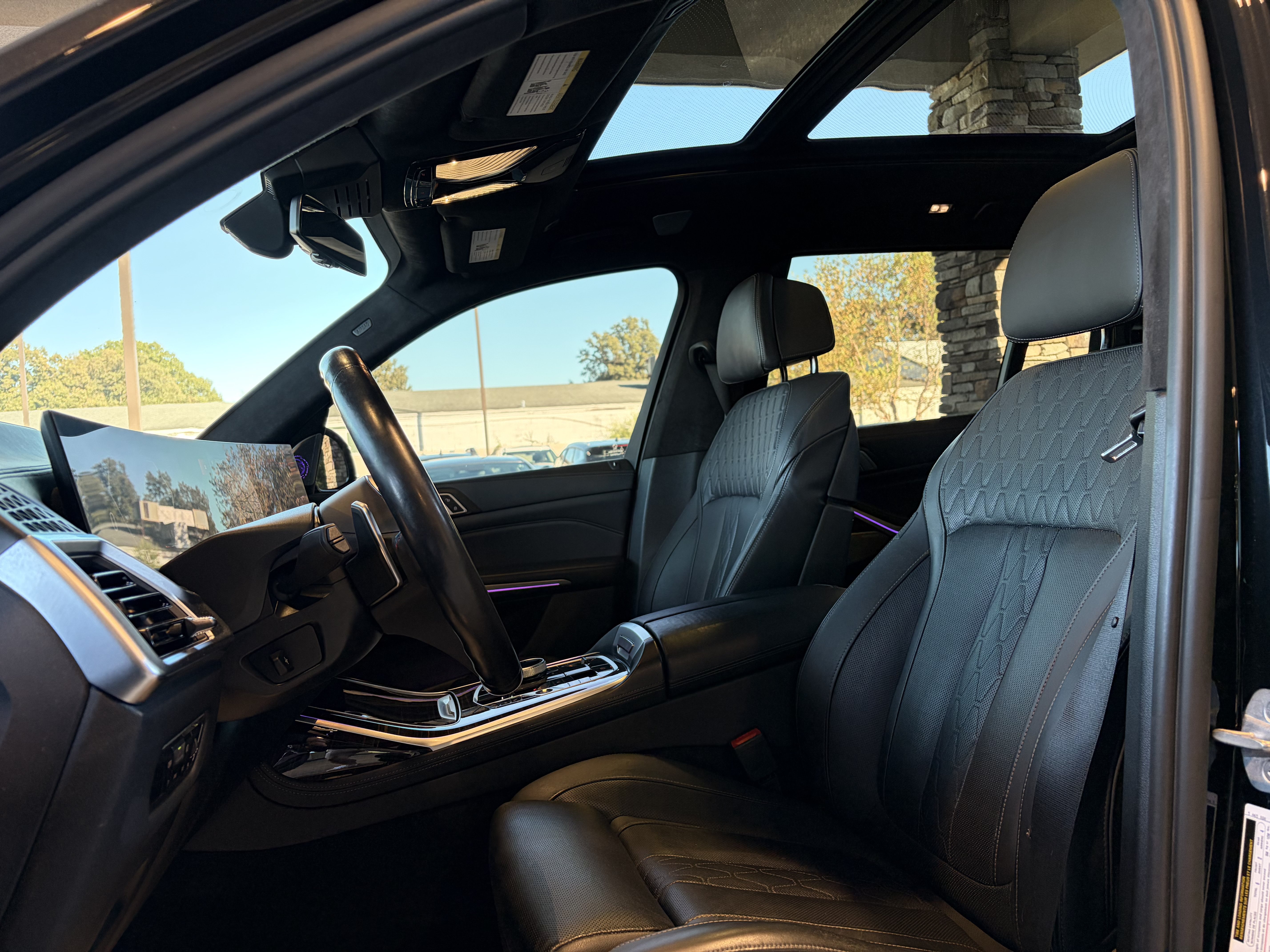 Used 2023 BMW X7 M60i w/ Executive Package AWD/4WD image 14