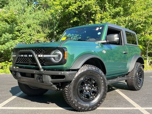 Used 2022 Ford Bronco Wildtrak AWD/4WD image 1